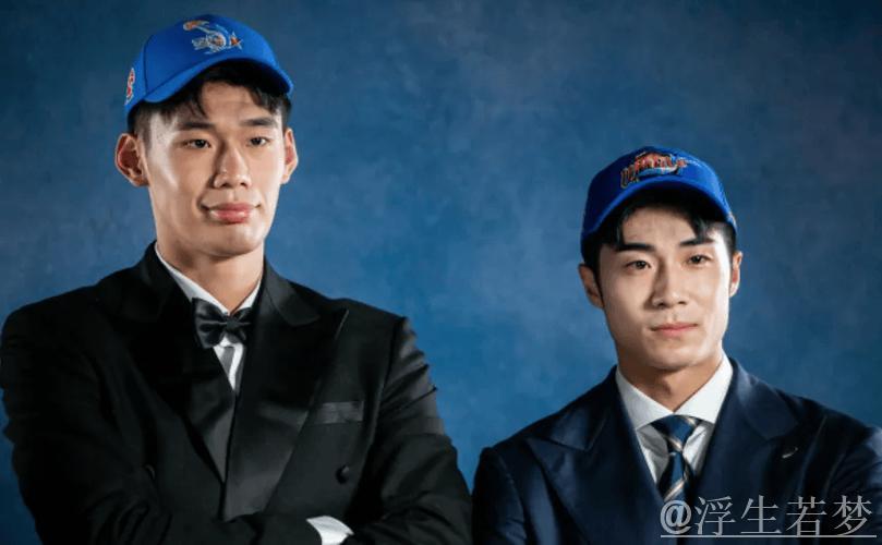 不给冠军面子？为王博颁戒指掉地上，楼明更衣室领奖，球迷：太教条了